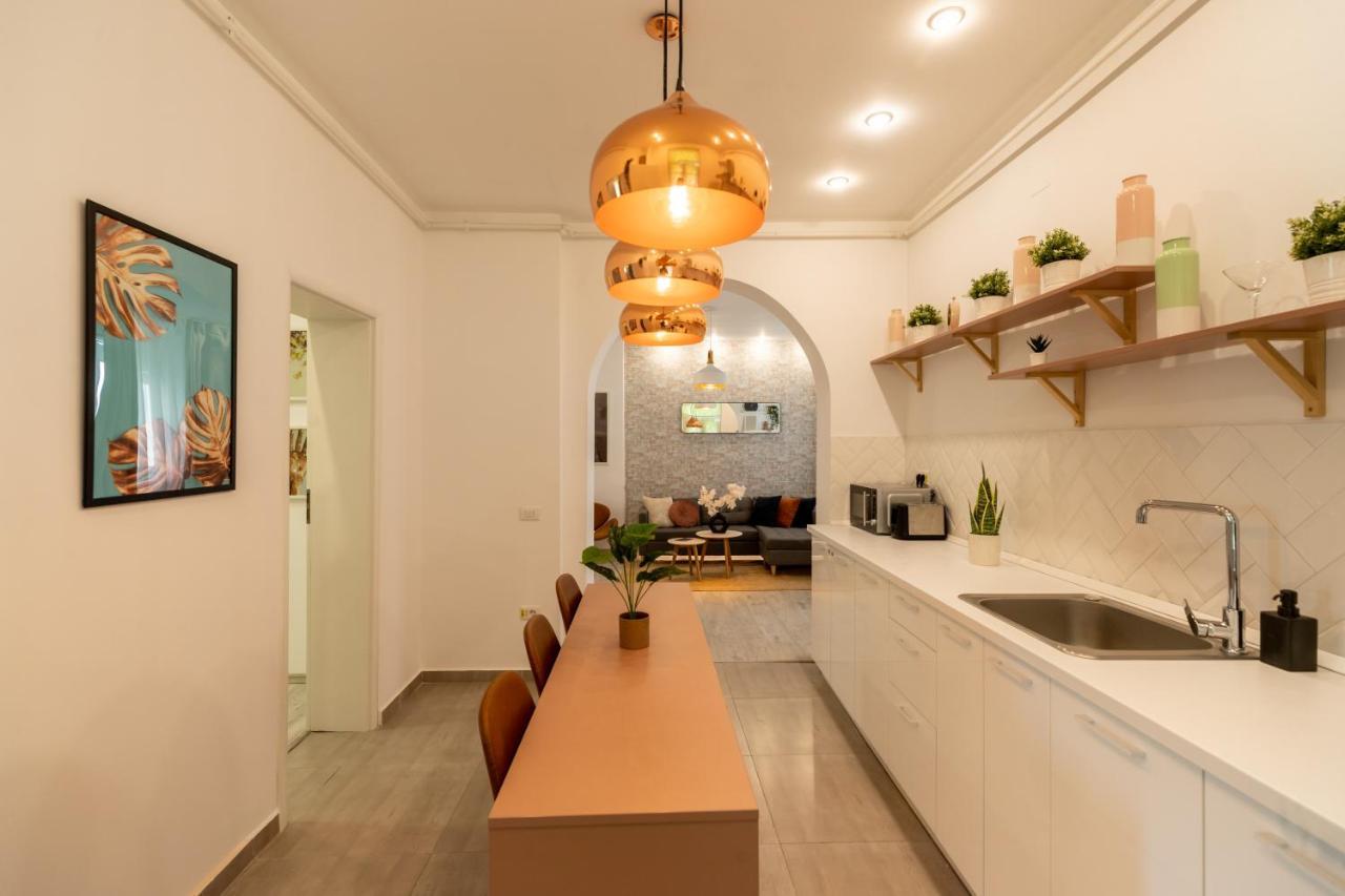 Ideal Stay: Spacious 2Br Apt Near Calea Victoriei Bucharest Exterior photo