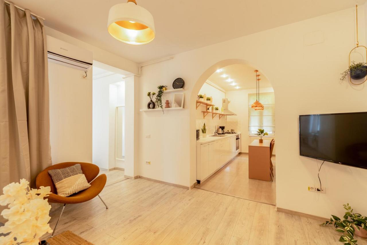 Ideal Stay: Spacious 2Br Apt Near Calea Victoriei Bucharest Exterior photo